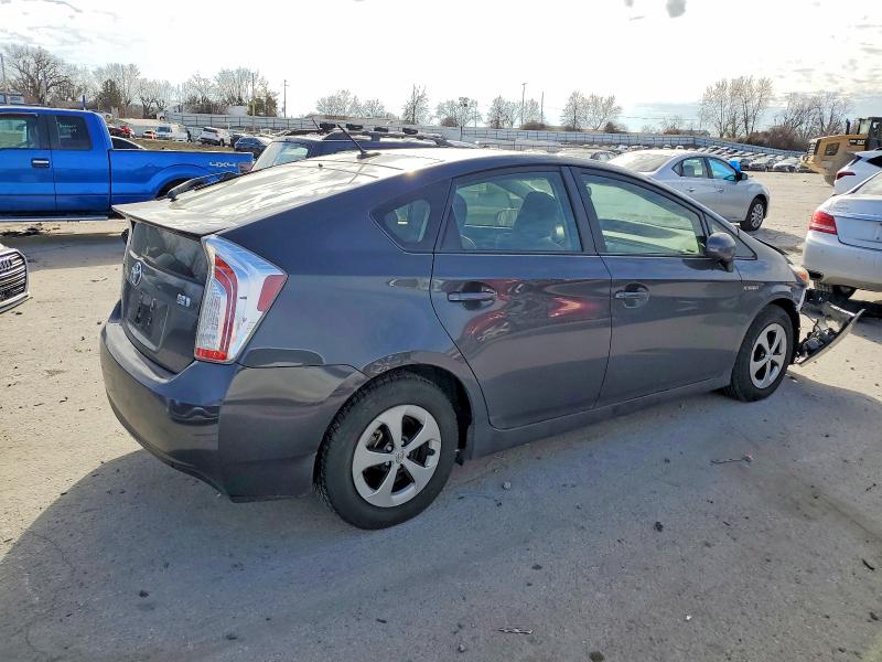 Photo 3 from auction – 2015 TOYOTA PRIUS with VIN JTDKN3DU1F0441377