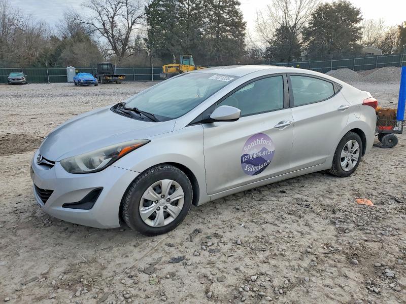 HYUNDAI ELANTRA SE 2016 with VIN 5NPDH4AE8GH695451 - Photo from auction