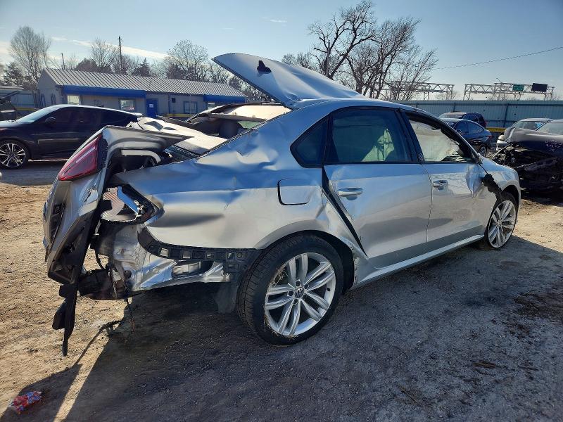 Photo 3 from auction – 2019 VOLKSWAGEN PASSAT with VIN 1VWLA7A33KC009916