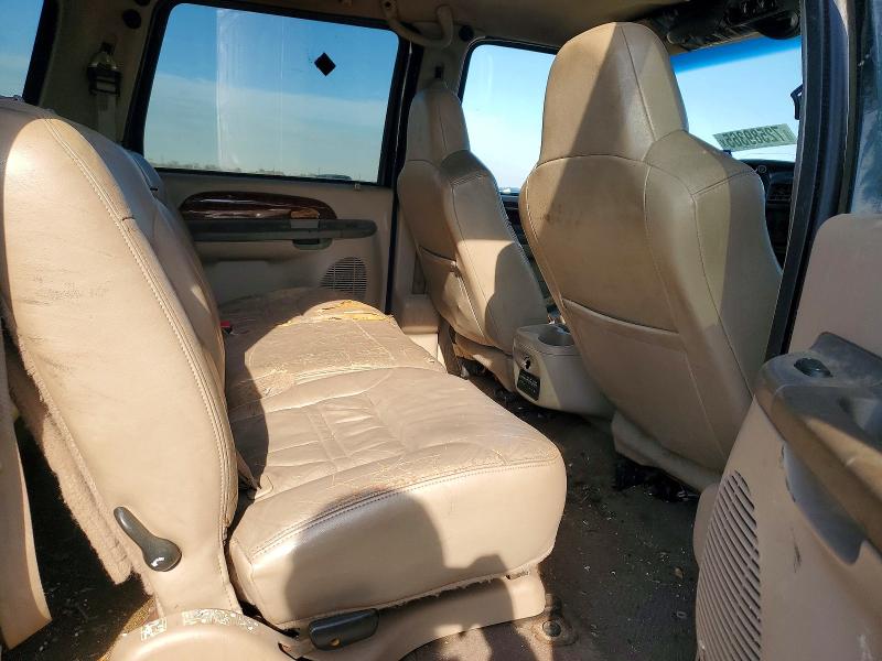 Photo 11 from auction – 2001 FORD EXCURSION with VIN 1FMNU42S31EA78109
