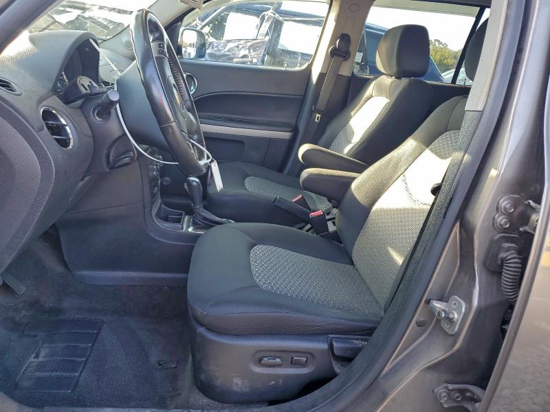 Photo 7 from auction – 2011 CHEVROLET HHR LT with VIN 3GNBABFW8BS566567
