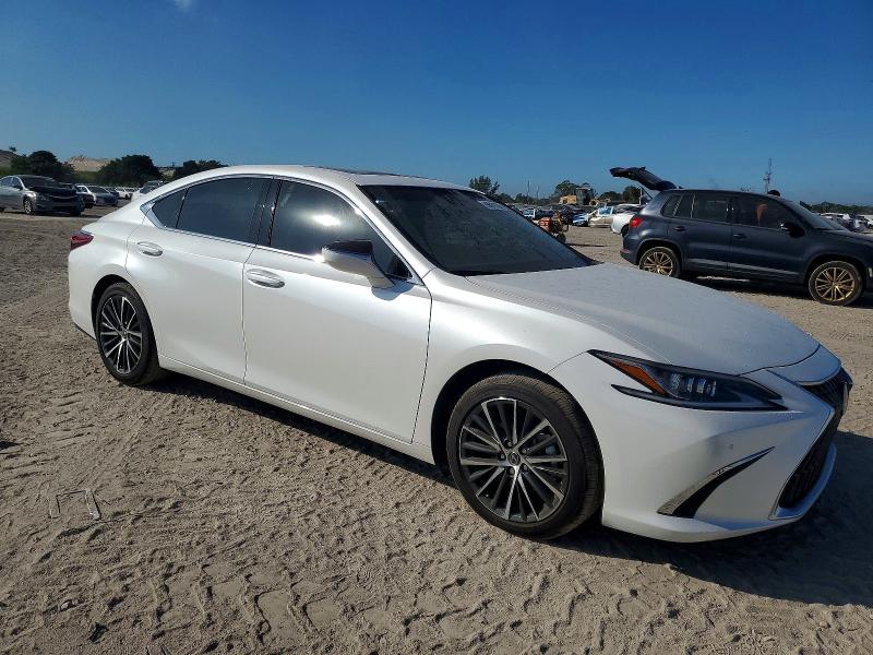 Photo 4 from auction – 2025 LEXUS ES 350 BAS with VIN 58ADZ1B18SU209067