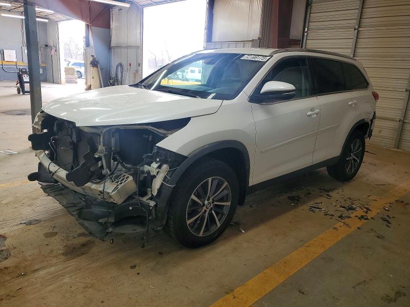Photo 1 from auction – 2019 TOYOTA HIGHLANDER with VIN 5TDJZRFH4KS991568
