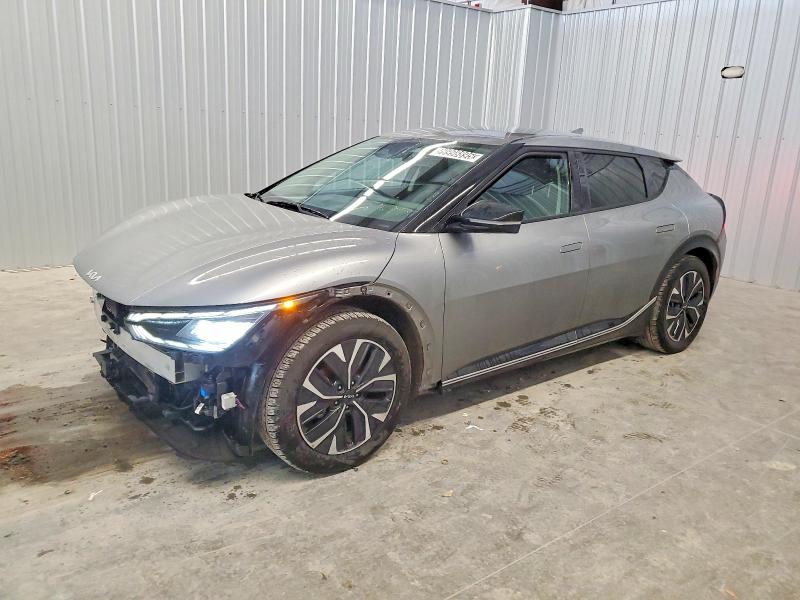 KIA EV6 LIGHT 2023 with VIN KNDC34LA4P5127802 - Photo from auction