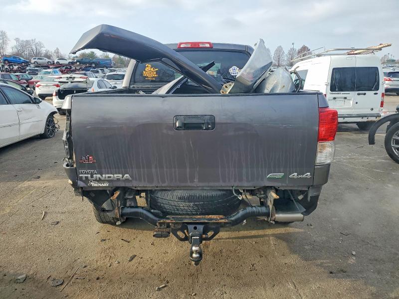 Photo 6 from auction – 2012 TOYOTA TUNDRA CRE with VIN 5TFHW5F19CX266224