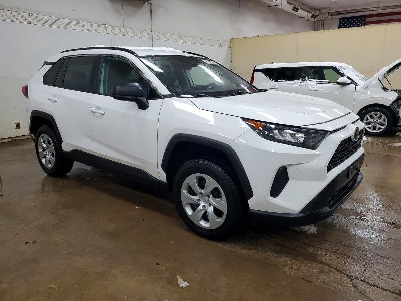 Photo 4 from auction – 2020 TOYOTA RAV4 LE with VIN 2T3F1RFV9LC112652