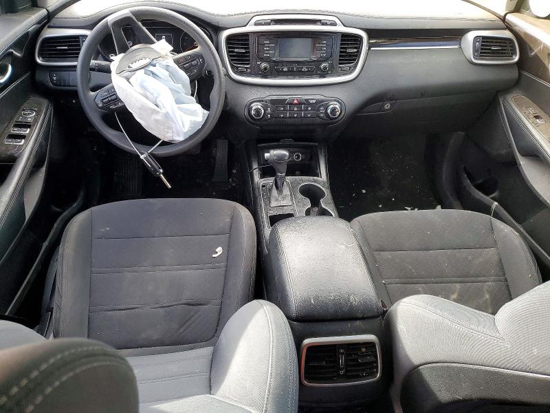 Photo 8 from auction – 2017 KIA SORENTO with VIN 5XYPG4A32HG217257