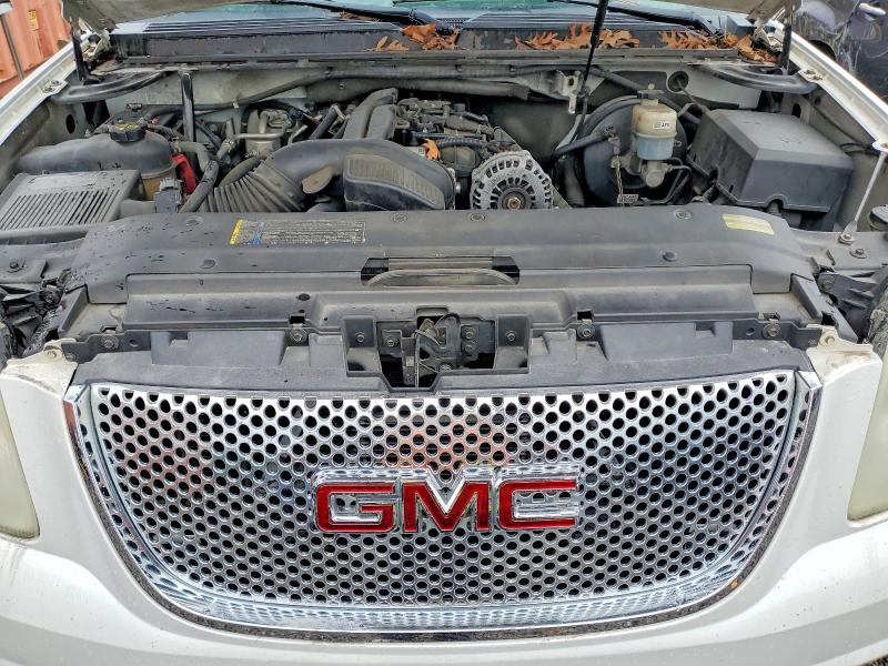 Photo 12 from auction – 2011 GMC YUKON with VIN 1GKS2EEF3BR207434