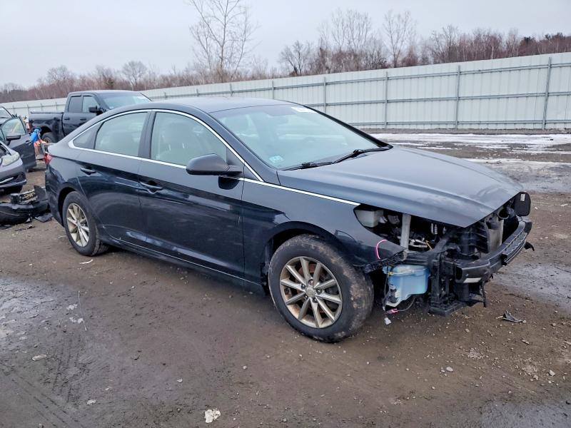 Photo 4 from auction – 2018 HYUNDAI SONATA with VIN 5NPE24AF5JH678869