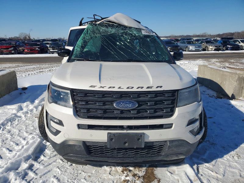 Photo 5 from auction – 2017 FORD EXPLORER with VIN 1FM5K8GT4HGD87309