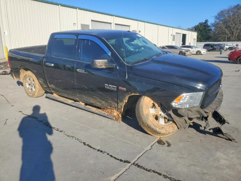 Photo 4 from auction – 2016 RAM 1500 with VIN 3C6RR6KT6GG356263
