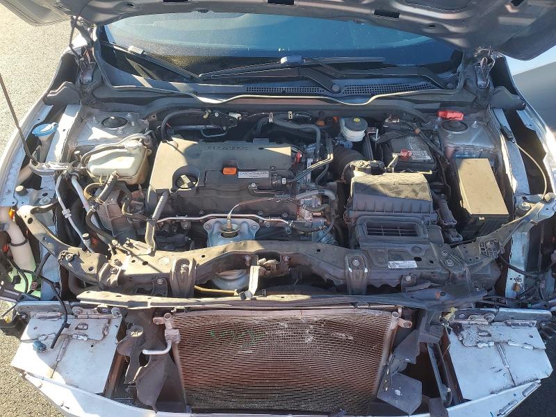 Photo 11 from auction – 2016 HONDA CIVIC LX with VIN 19XFC2F52GE233833