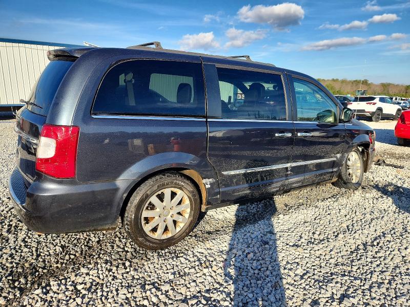 Photo 3 from auction – 2014 CHRYSLER TOWN & COU with VIN 2C4RC1BG6ER413679