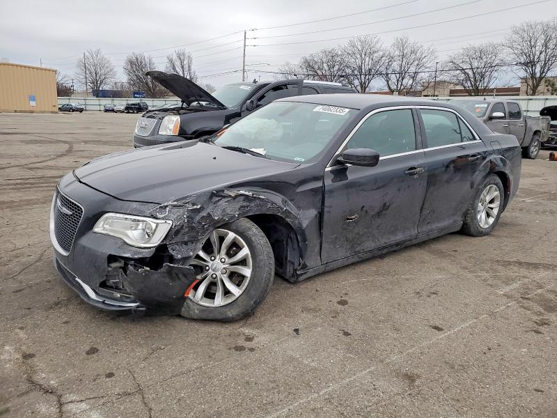CHRYSLER 300 2015 with VIN 2C3CCAAGXFH887234 - Photo from auction