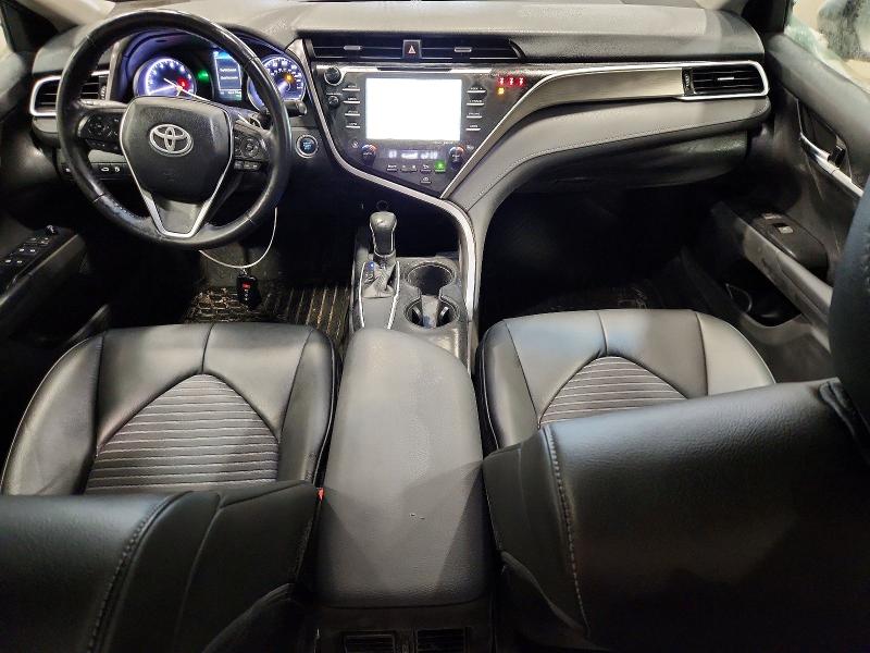 Photo 8 from auction – 2018 TOYOTA CAMRY with VIN 4T1B11HK9JU024661