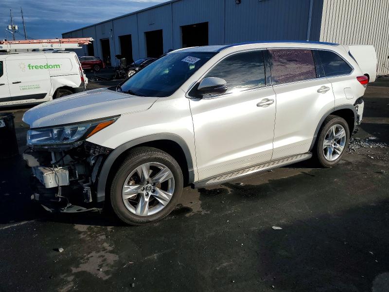 Photo 1 from auction – 2019 TOYOTA HIGHLANDER with VIN 5TDYZRFH5KS296577