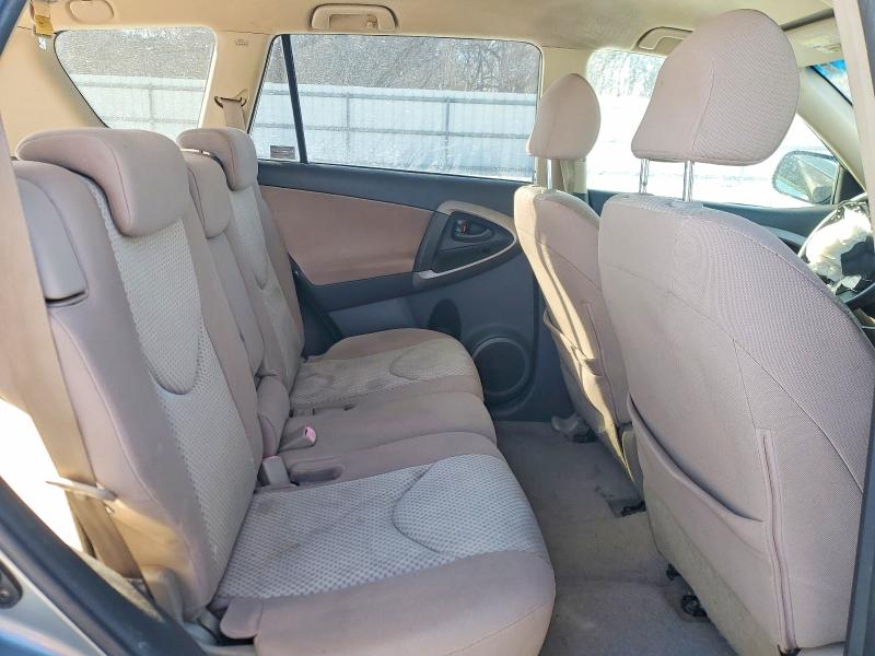 Photo 11 from auction – 2008 TOYOTA RAV4 with VIN JTMZD33V885106487