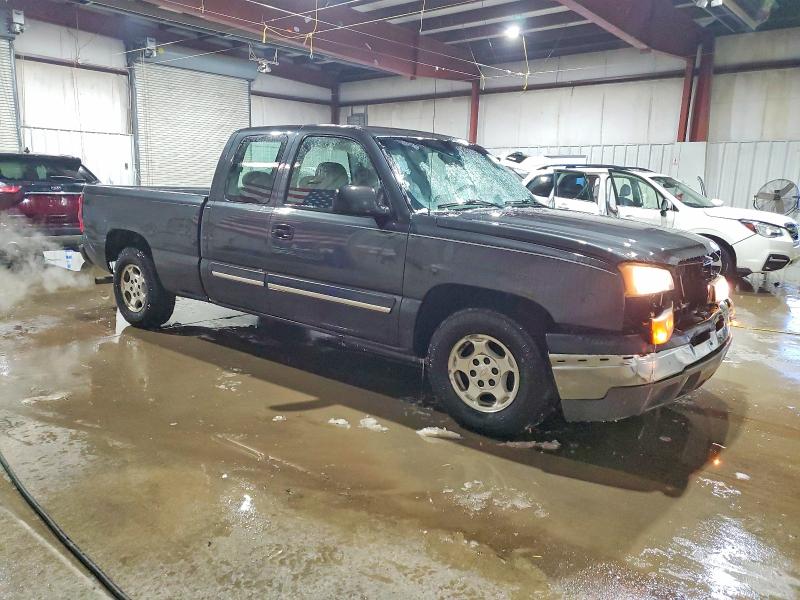 Photo 4 from auction – 2004 CHEVROLET SILVERADO with VIN 2GCEC19T841351748