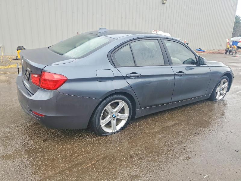 Photo 3 from auction – 2015 BMW 320 I with VIN WBA3B1G53FNT04379