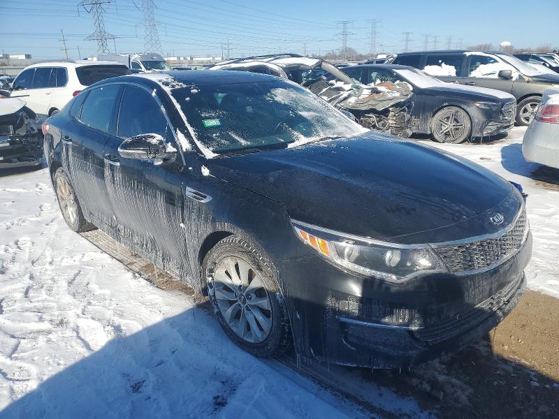 Photo 4 from auction – 2016 KIA OPTIMA EX with VIN 5XXGU4L37GG022313