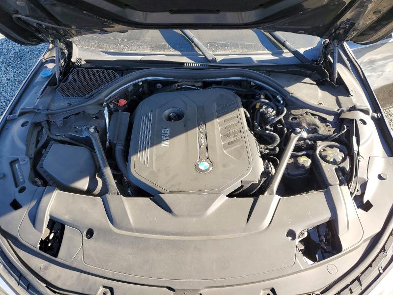 Photo 11 from auction – 2017 BMW 740 with VIN WBA7E2C31HG740853