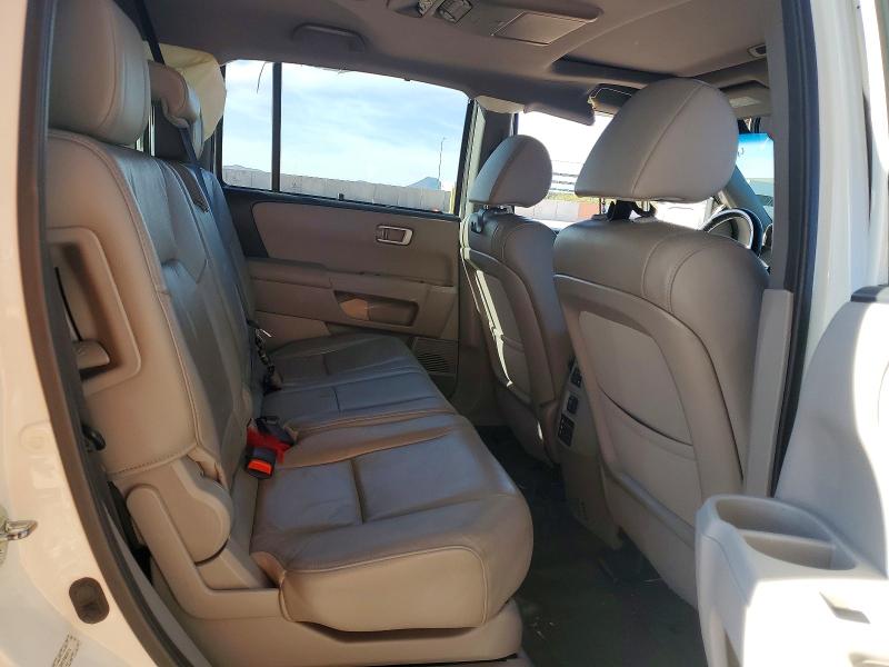Photo 10 from auction – 2015 HONDA PILOT TOUR with VIN 5FNYF4H91FB059774