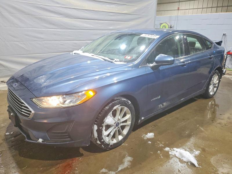 FORD FUSION SE 2019 with VIN 3FA6P0LUXKR272620 - Photo from auction