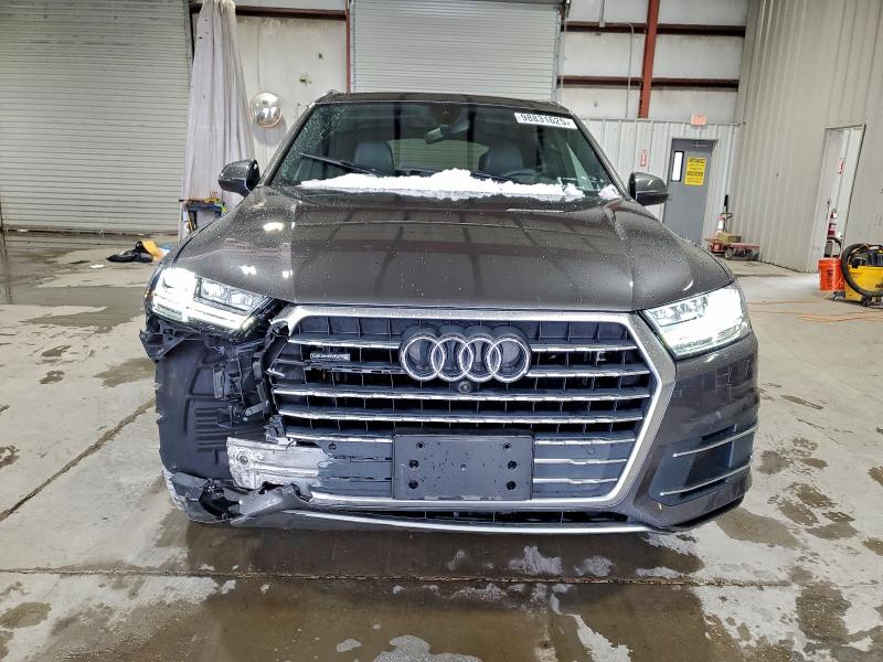 Photo 5 from auction – 2019 AUDI Q7 PREMIUM with VIN WA1LHAF79KD016378