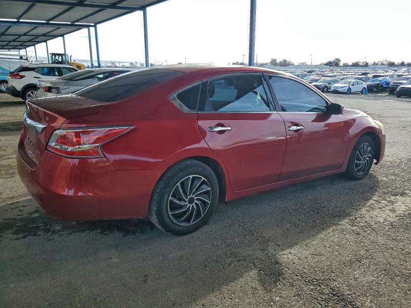 Photo 3 from auction – 2015 NISSAN ALTIMA 2.5 with VIN 1N4AL3AP9FC432799