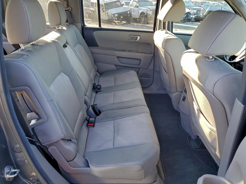 Photo 11 from auction – 2013 HONDA PILOT LX with VIN 5FNYF4H20DB037037