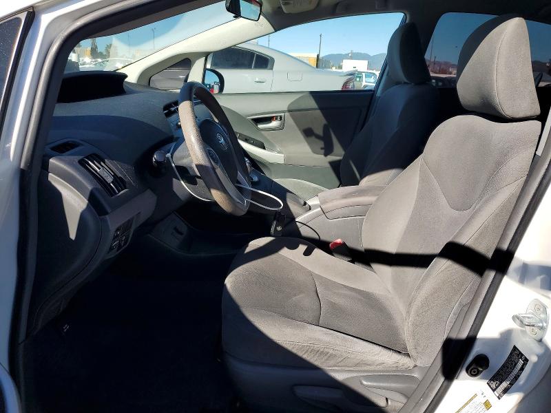 Photo 7 from auction – 2011 TOYOTA PRIUS with VIN JTDKN3DU2B5360997