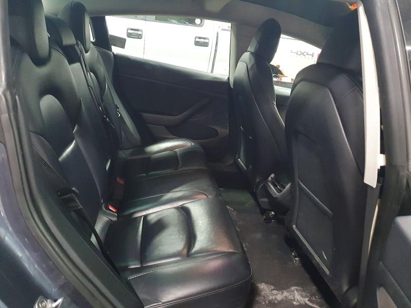 Photo 10 from auction – 2022 TESLA MODEL 3 with VIN 5YJ3E1EA3NF372155