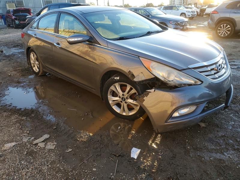 Photo 4 from auction – 2012 HYUNDAI SONATA with VIN 5NPEC4AC4CH361719