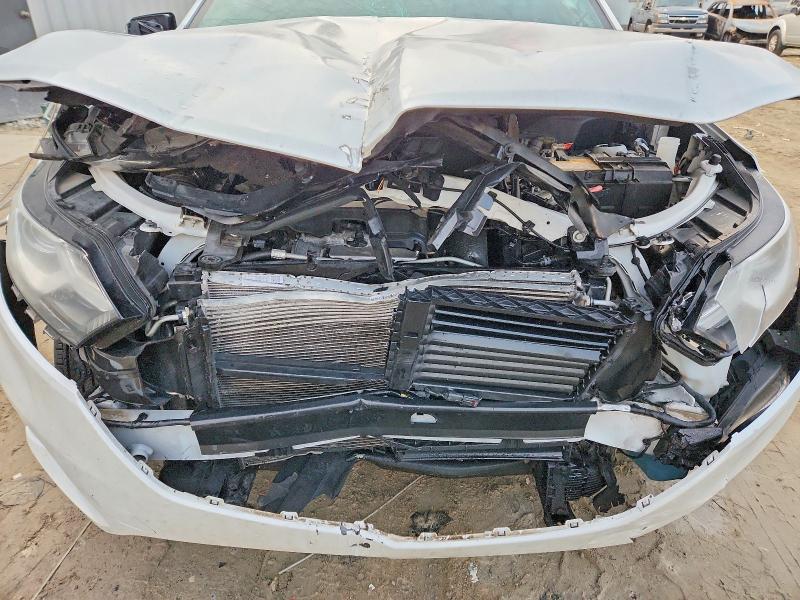 Photo 12 from auction – 2018 CHEVROLET EQUINOX with VIN 2GNAXJEV8J6199180