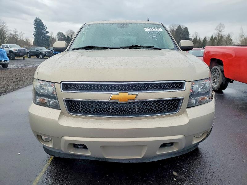 Снимка 5 от търг – 2011 CHEVROLET TAHOE K150 с VIN 1GNSKBE02BR354552