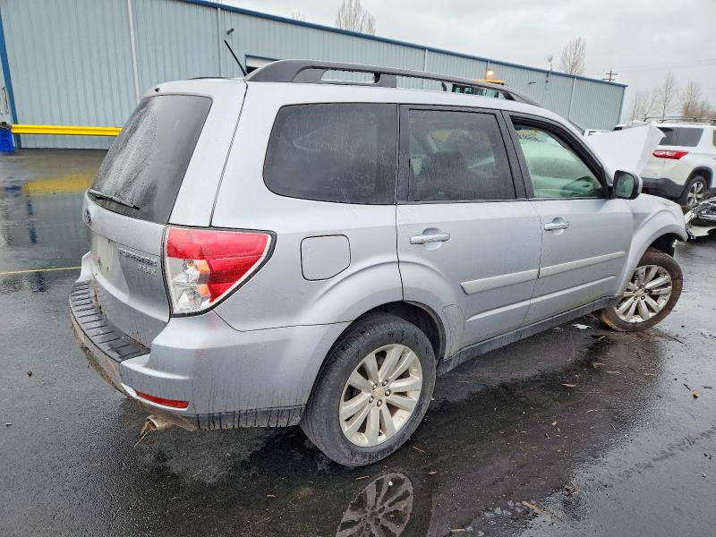 Photo 3 from auction – 2012 SUBARU FORESTER L with VIN JF2SHAEC1CH436034