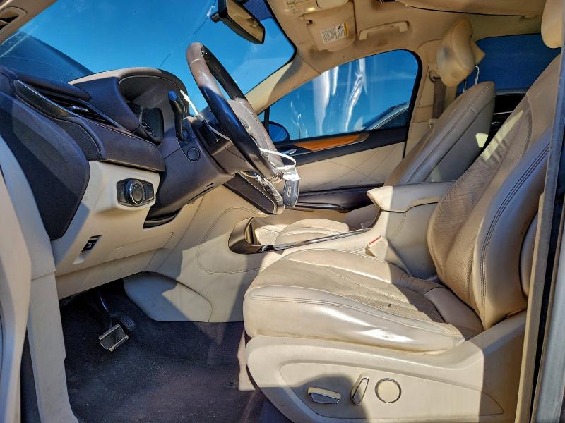 Photo 7 from auction – 2015 LINCOLN MKC with VIN 5LMCJ2A91FUJ27496