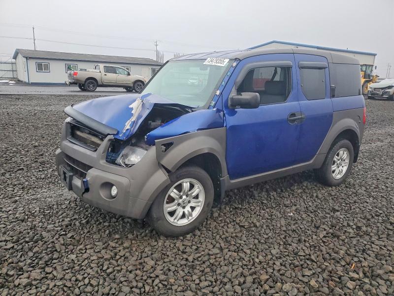 HONDA ELEMENT EX 2004 with VIN 5J6YH285X4L029222 - Photo from auction