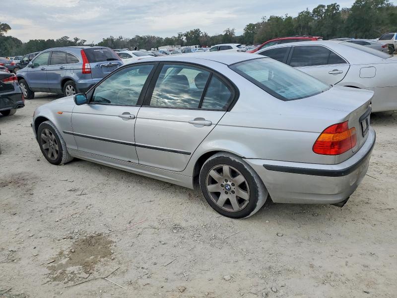Photo 2 from auction – 2003 BMW 325 XI with VIN WBAEU33453PH88294