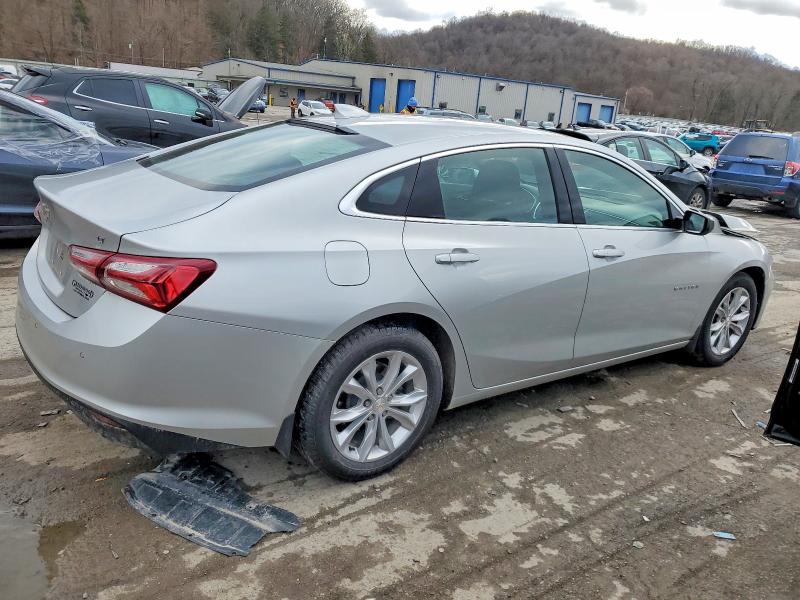 Photo 3 from auction – 2020 CHEVROLET MALIBU with VIN 1G1ZD5ST8LF010897