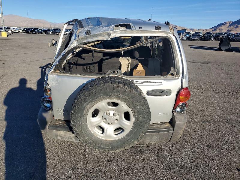 Photo 6 from auction – 2003 JEEP LIBERTY with VIN 1J4GL48K43W609512