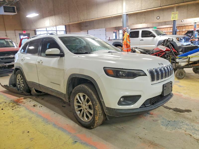 Photo 4 from auction – 2019 JEEP CHEROKEE L with VIN 1C4PJMCBXKD190188