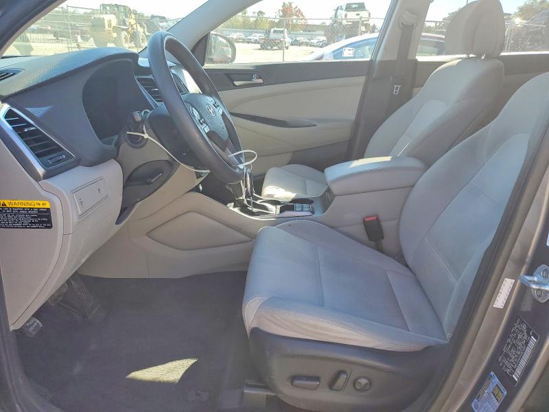 Photo 7 from auction – 2018 HYUNDAI TUCSON with VIN KM8J33A49JU624867
