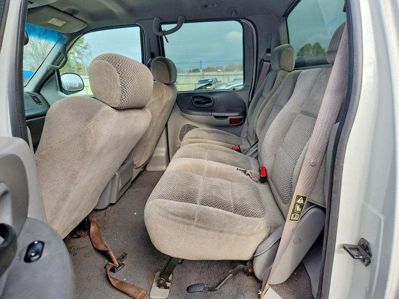 Photo 10 from auction – 2001 FORD F150 with VIN 1FTRW07W41KA18670