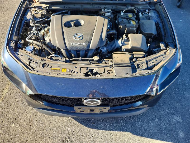 Photo 11 from auction – 2022 MAZDA 3 with VIN JM1BPAKL2N1516282