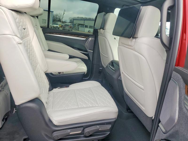 Photo 11 from auction – 2026 CADILLAC ESCALADE E with VIN 1GYS8RKL5TR191759