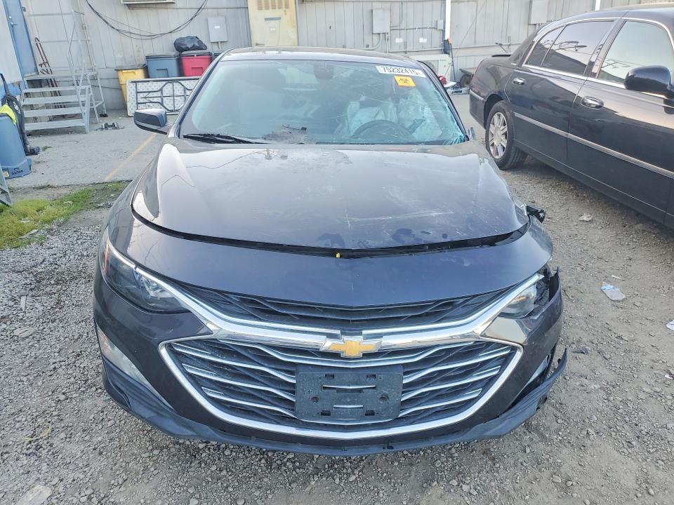 Photo 5 from auction – 2022 CHEVROLET MALIBU with VIN 1G1ZD5ST2NF178103
