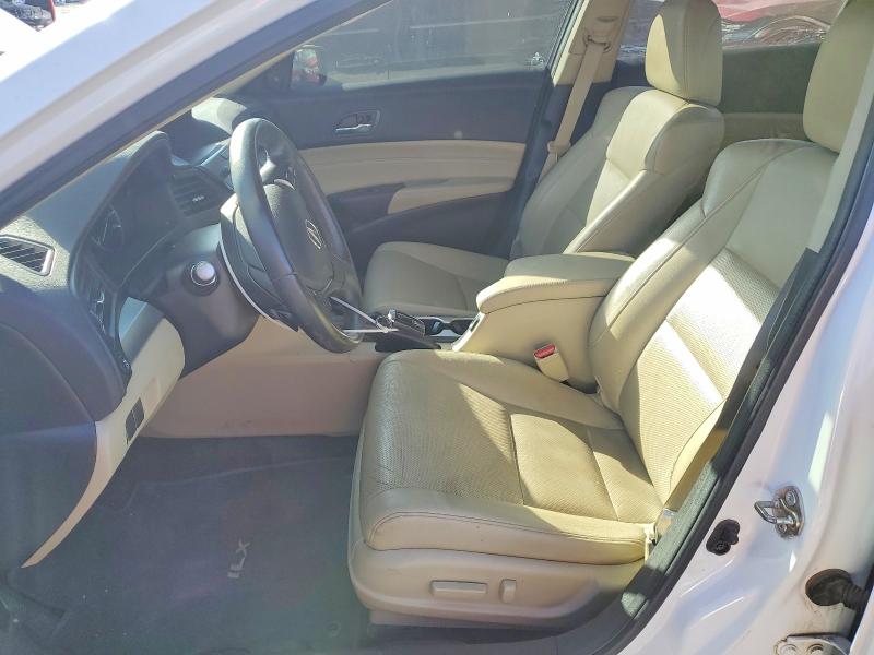 Photo 7 from auction – 2017 ACURA ILX with VIN 19UDE2F77HA002001