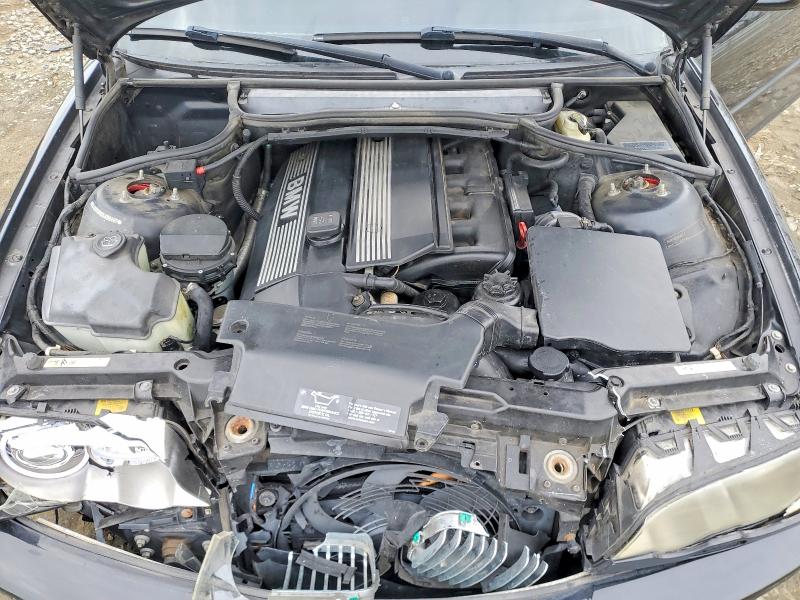 Photo 11 from auction – 2003 BMW 330 with VIN WBABS53403JU98467