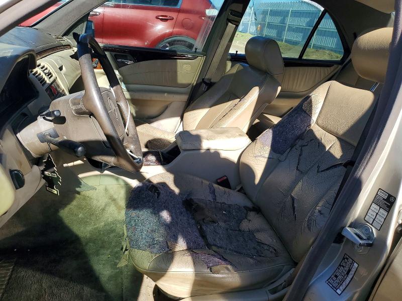 Photo 7 from auction – 1996 MERCEDES-BENZ E with VIN WDBJF55FXTJ010822